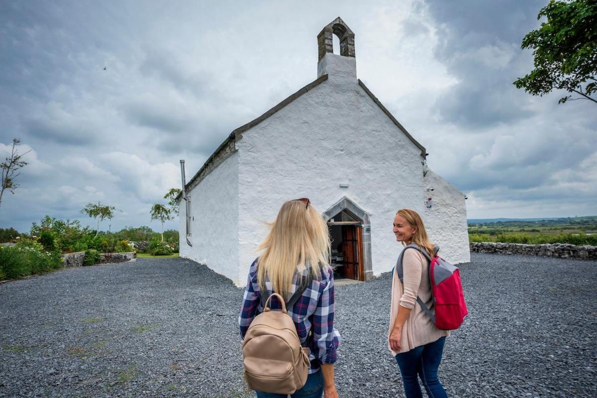 Willa The Burren Art Gallery Built In 1798 Tubber Zewnętrze zdjęcie